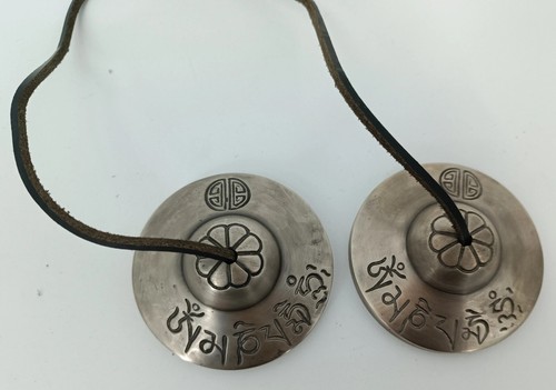 Full moon mantra tingsha - moon,