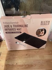 Bluzen Jade & Tourmaline