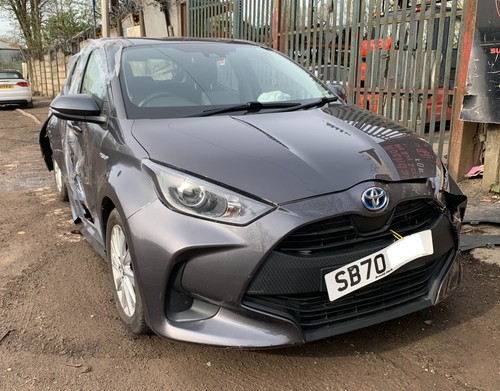 Toyota yaris hybrid mk4 - mk4,