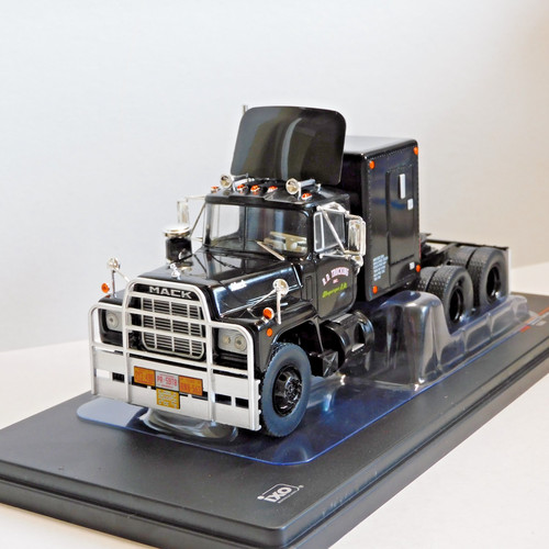 Ixo 1966 mack - ixo, r-series