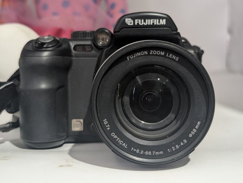 Fujifilm finepix s9500 0mp - finepix,