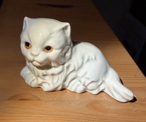 Vintage goebel white kitten - goebel,