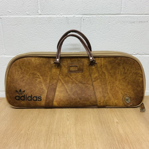 Vintage peter black adidas - vintage,