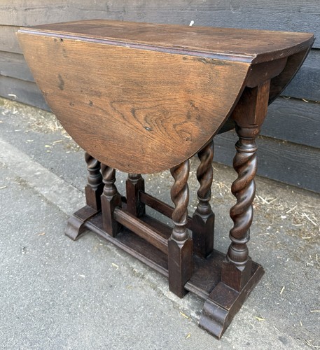 Petite early 20th century - early,