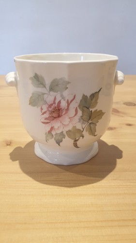 Vintage hadida floral fine - vintage,