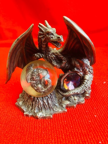 Myth and magic tudor mint - -,
