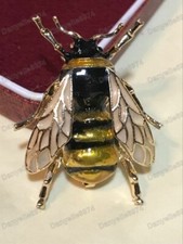 Art Nouveau Style BEE