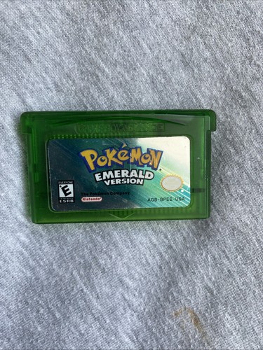 Pokémon emerald version - emerald,
