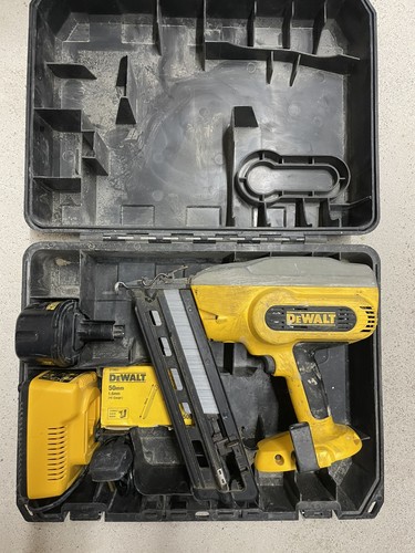 Dewalt 18v second fix nail - second,