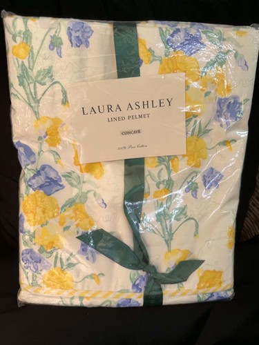 Laura ashley vintage charlotte - laura,