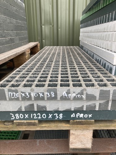 Non slip grp - slip,
