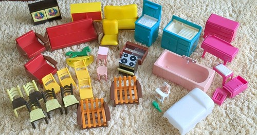 Doll house 1960s 1970s - doll's,