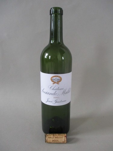 Used empty red wine - wine, bottle