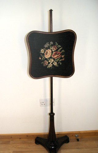 Antique regency mahogany pole - mahogany,