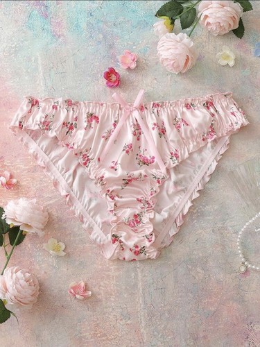 Pink vintage floral - 💖,