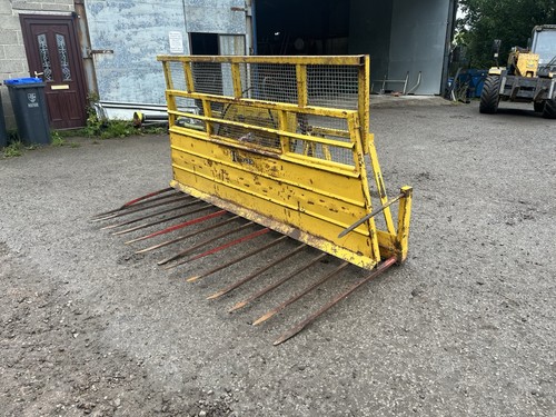 Twose 9ft buckrake - 9ft, tractor