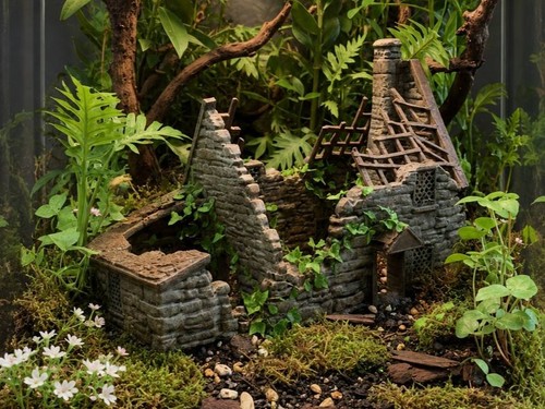 Reptile vivarium decor broken - vivarium,