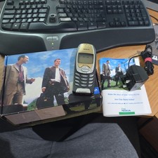 Nokia 6310i - Gold (Unlocked)