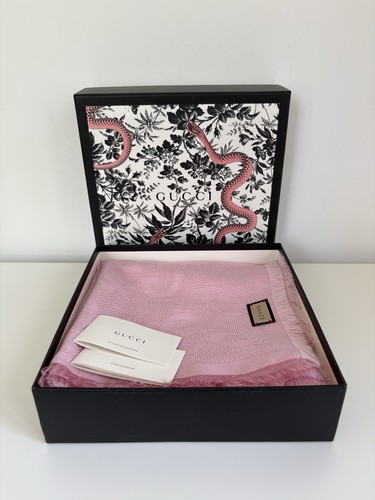 Authentic gucci pink - gg,
