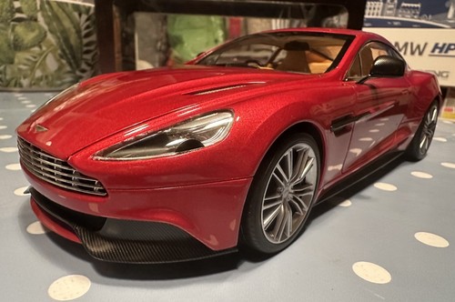 Autoart aston martin - autoart,