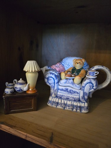 Cardew design ringtons - ringtons, tea