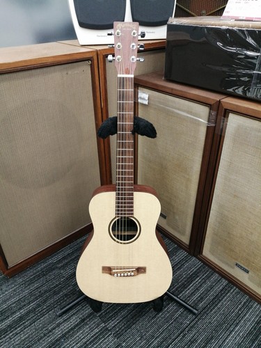 Martin mini acoustic guitar - acoustic,