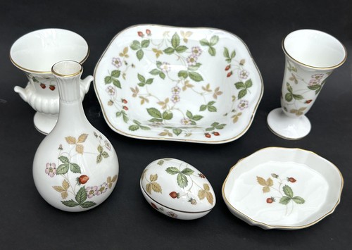 Wedgwood wild strawberry - wedgwood,