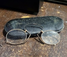 Antique 1930s German Pince-Nez Glasses – Gold Frame, Weimar Era