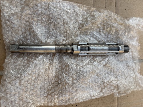 Adjustable reamer 1 - adjustable,