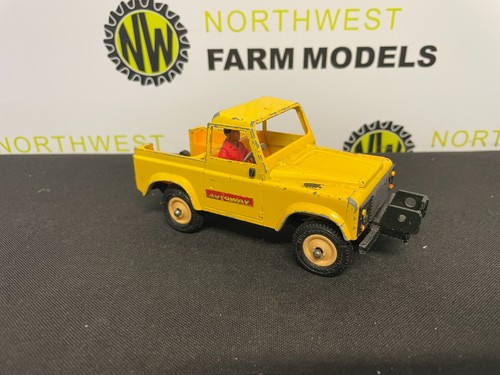 Britains scale land rover - scale,