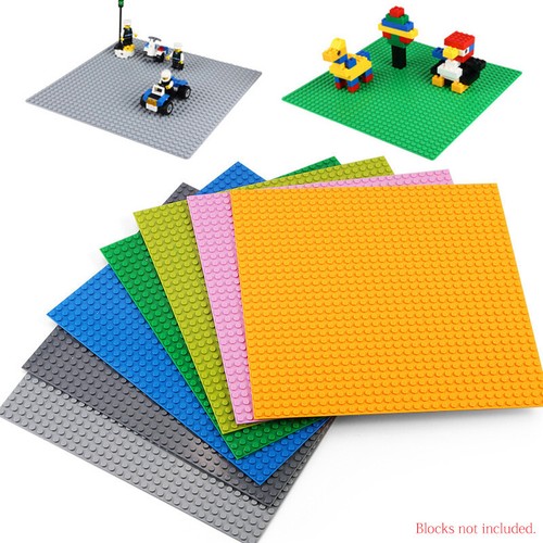 Studs baseplates base - 32, 32