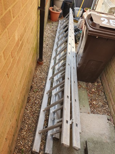 Triple extension ladders 3 - ladders,