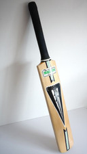 Vintage Duncan Fearnley MAGNUM