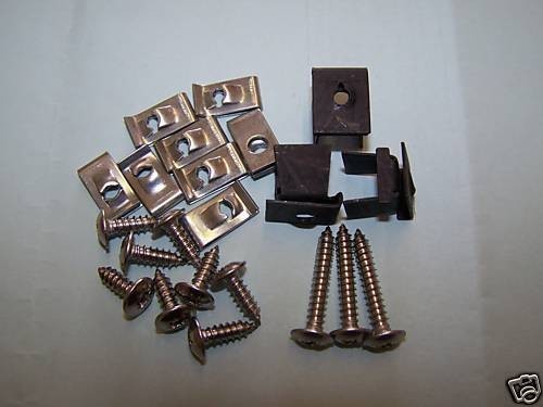 Ford escort mk1 - grille, clips