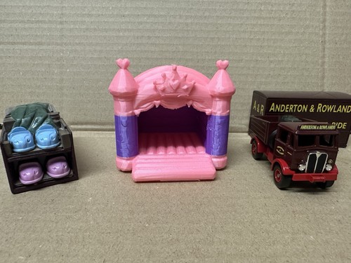 Custom made bouncy castle - bouncy,
