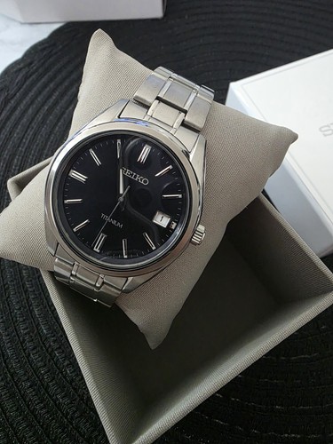 Seiko men titanium bracelet - men's,