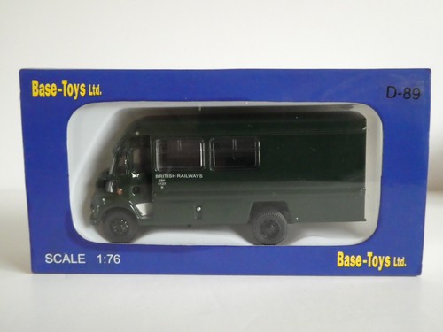Base toys british - base,