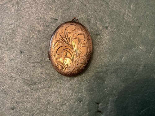 Vintage rolled gold oval - rolled,