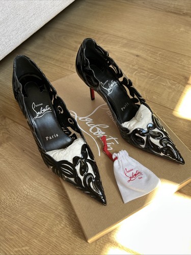 Christian louboutin pumps - christian,