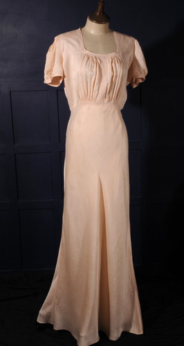 Long vintage barbizon - vintage,
