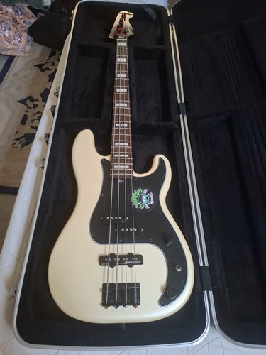 Fender duff mckagan signature - fender,