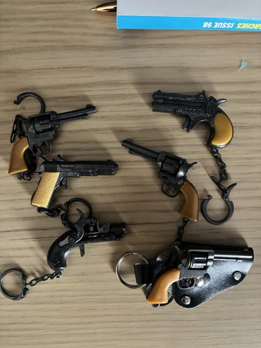 Cap gun keyrings - gun,