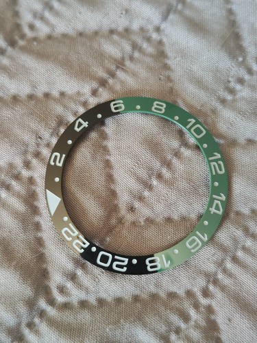 Green black ceramic - green, bezel