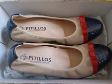 Pitiillos Womens Shoes Size 4 Brand new with box