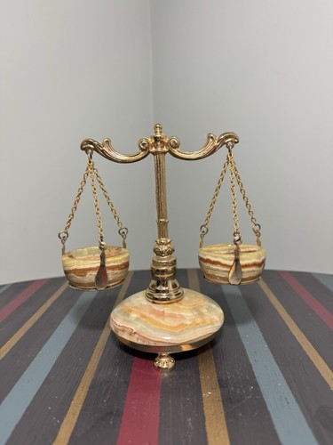 Vintage onyx scales justice - onyx, of