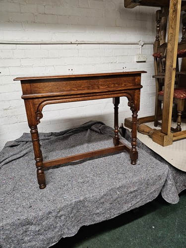 Antique reproduction solid oak - antique/reproduction,