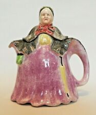 "Little Old Lady" teapot -