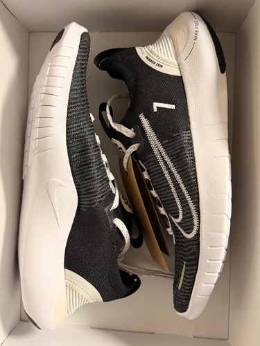 Nike free flyknit - rn, ‘by