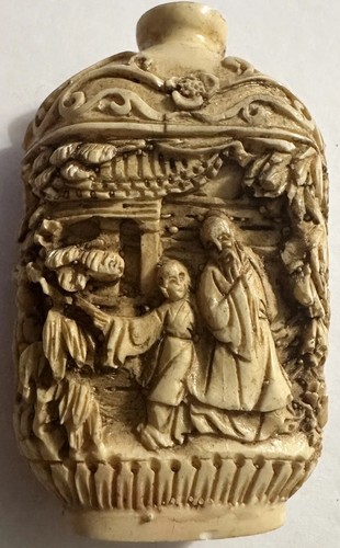 Carved chinese snuff bottle - chinese,
