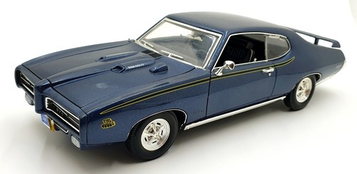 Motor max scale diecast - max, 1/18